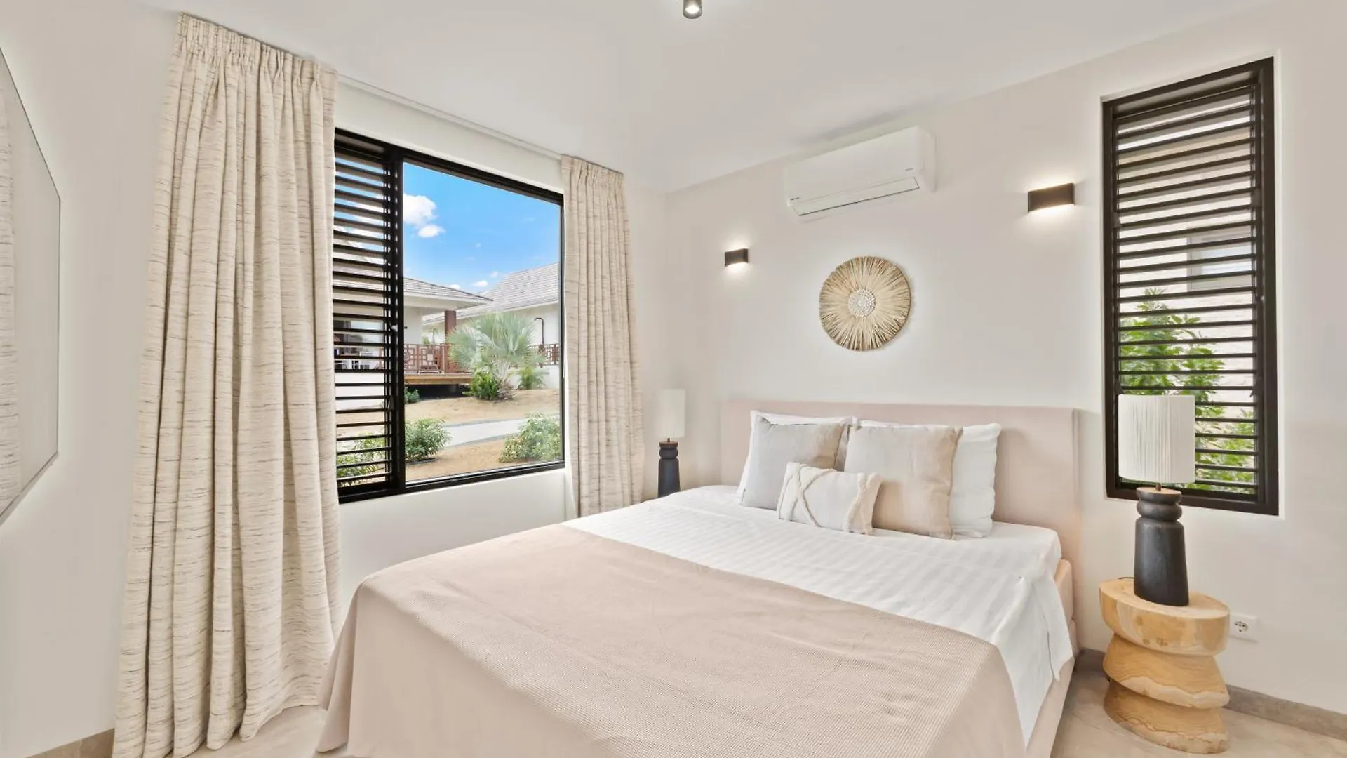Blue Bay Curacao Golf & Beach Resort Виллемстад 4*,  Кюрасао