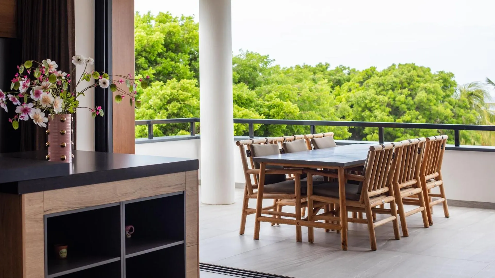 Blue Bay Curacao Golf & Beach Resort يلمستاد