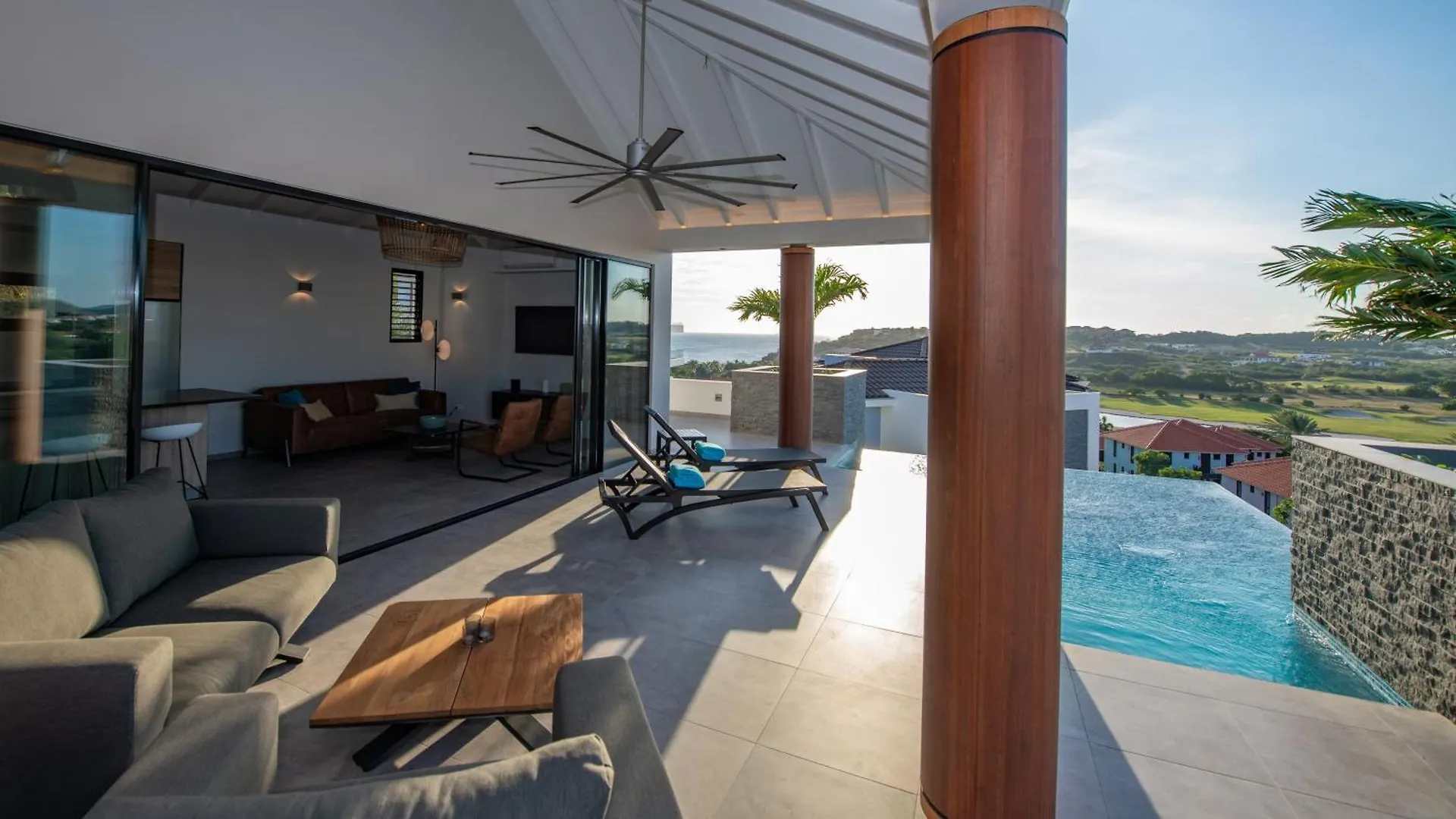 Blue Bay Curacao Golf & Beach Resort يلمستاد