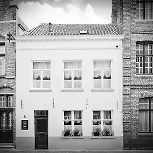Vakantiehuis Groeninghe In The Centre Of 